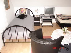 Laatzen 18 Zimmer 1 Laatzen 18 Zimmer 1